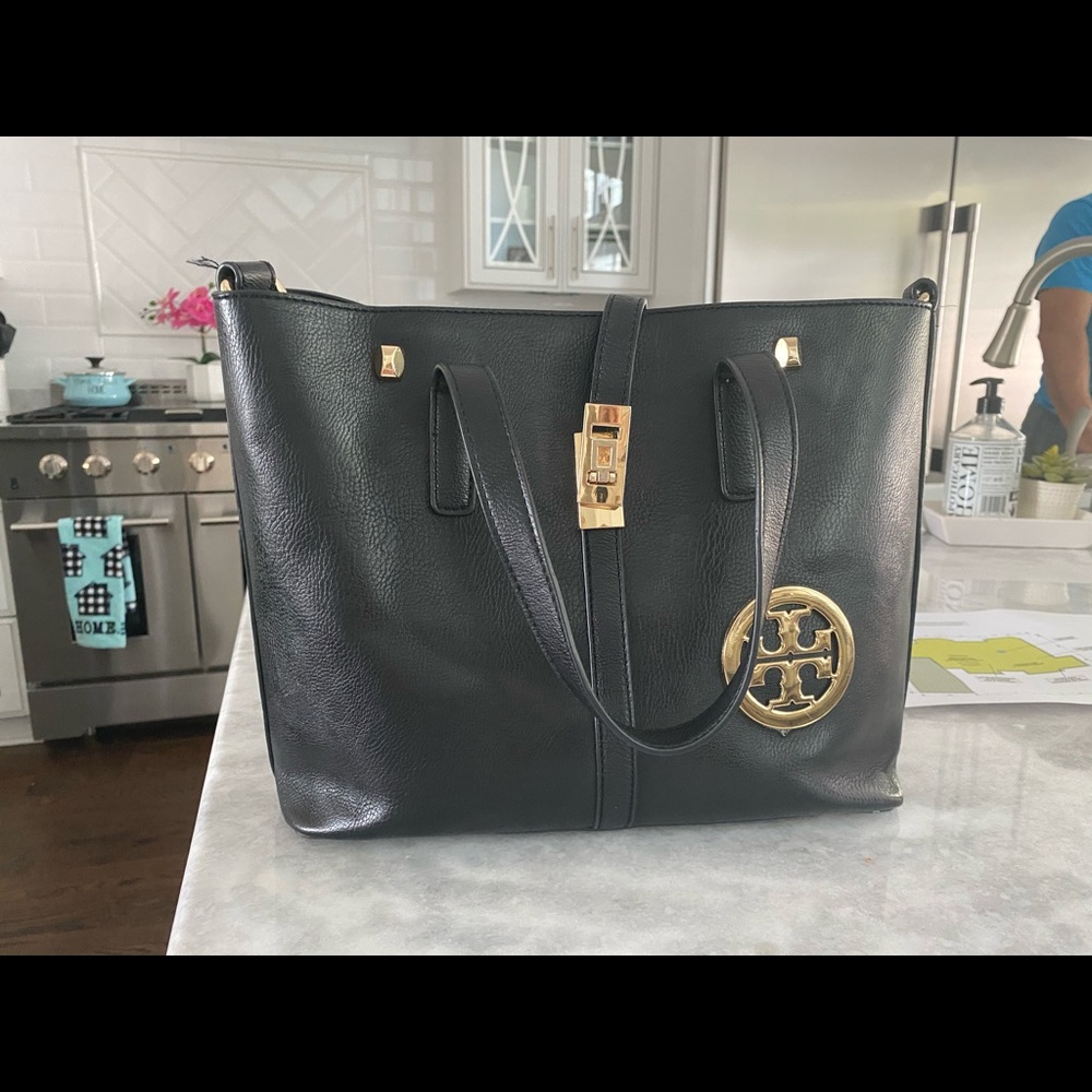 Tory burch